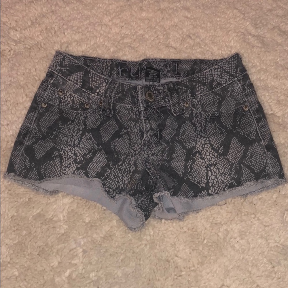 3 For $15 Frayed Snakeskin Print Jean Shorts